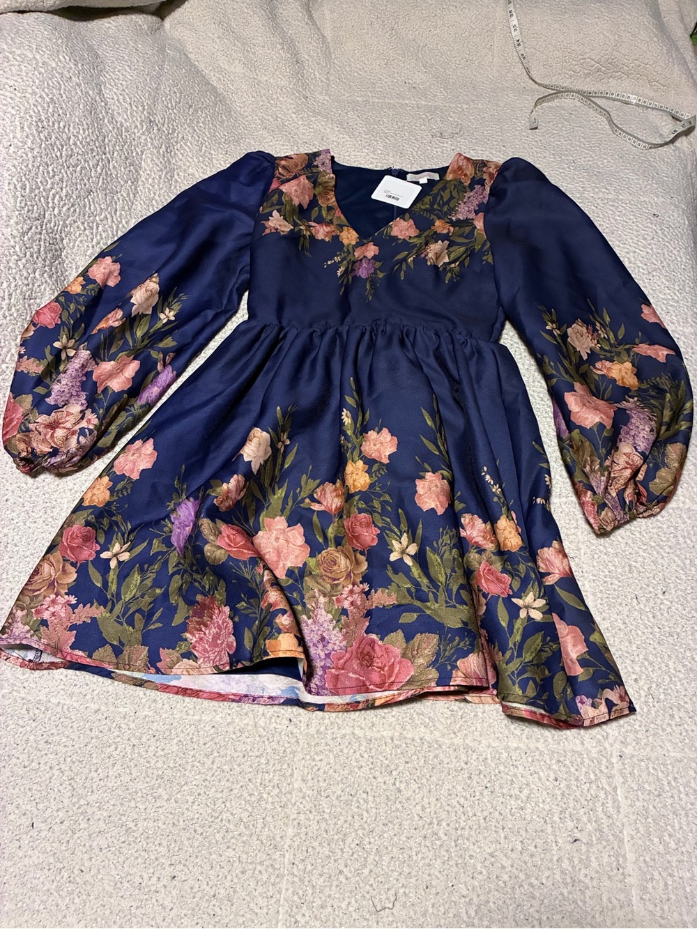 Flying Tomato Navy Floral Puff-Sleeve Mini Dress, size medium, new with tags